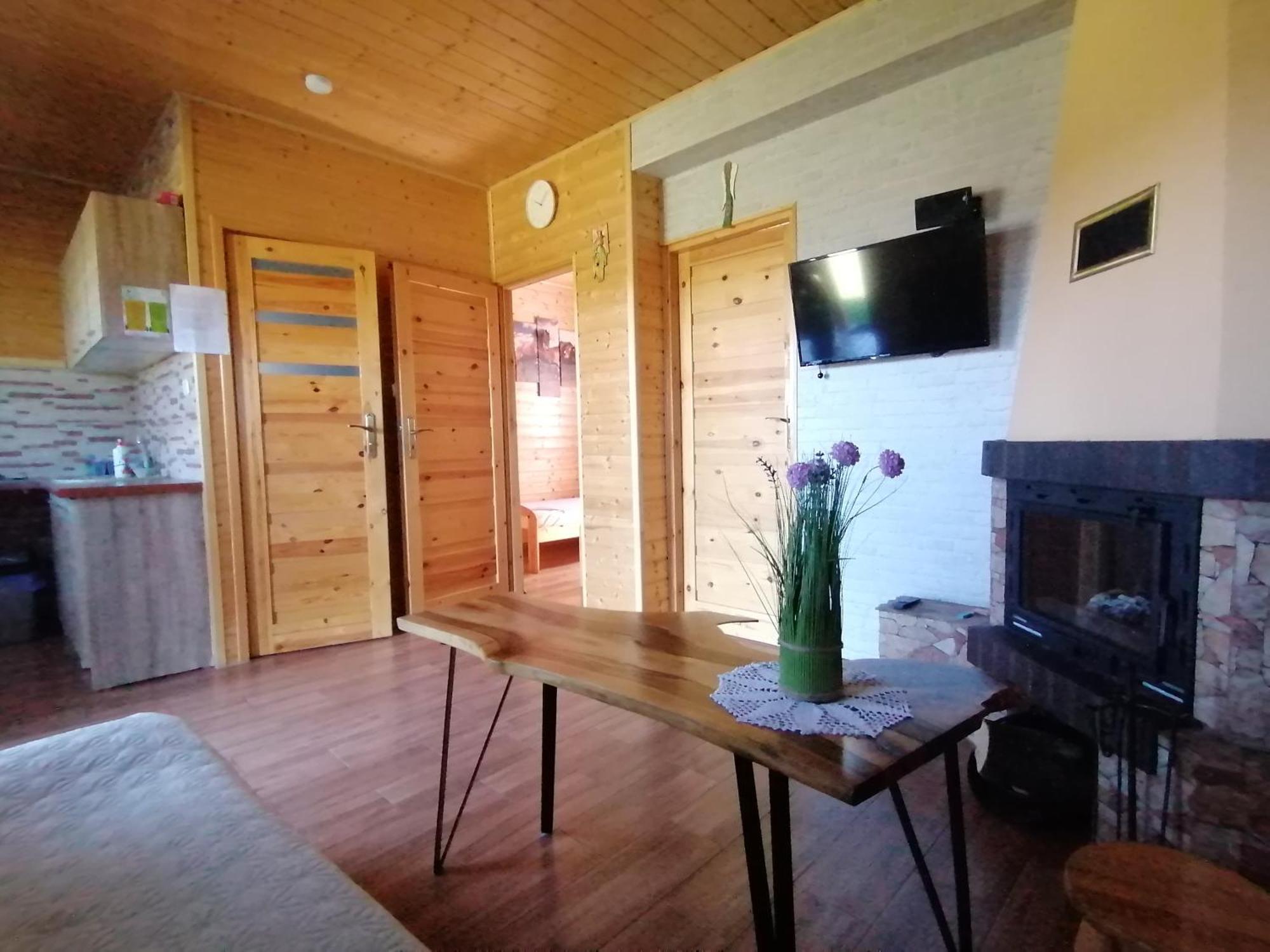 Chalet Zlota Rybka Nad Jeziorem Solinskim *