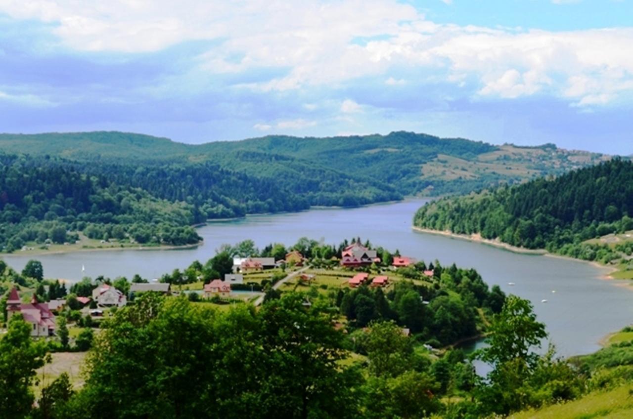 Zlota Rybka Nad Jeziorem Solinskim * Zawoz